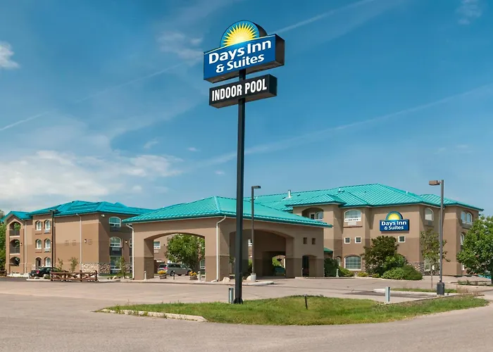 Days Inn & Suites By Wyndham Brandon